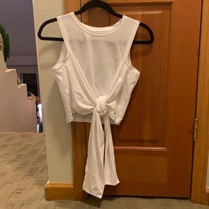 Brand New Never Worn Lulu Crop w/ Tie